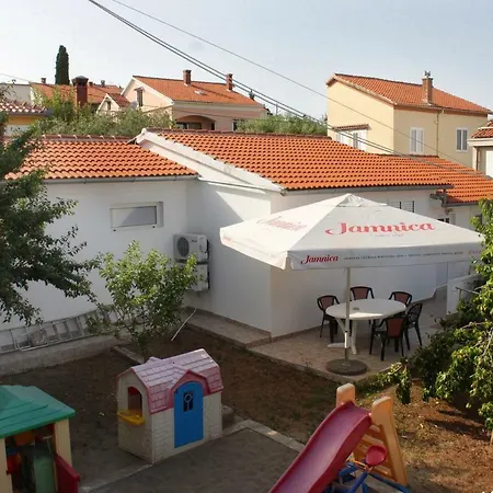 Apartment Preko 8232a Sestrunj